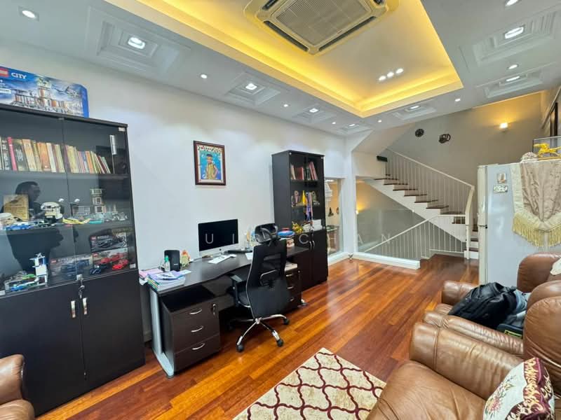 Semi-Detached House for Sale in Shah Alam (Selangor) - Louis Chan - Study - PropertyGuru.com.my