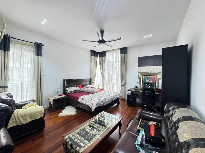 Semi-Detached House for Sale in Shah Alam (Selangor) - Louis Chan - Bedroom - PropertyGuru.com.my