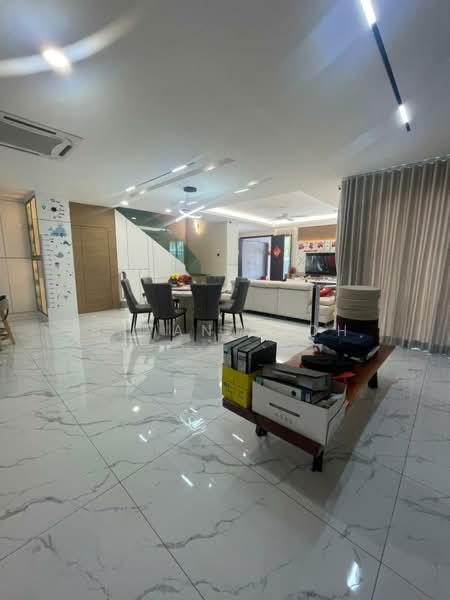 Rumah Berkembar untuk Dijual di Aman Perdana (Kapar) - Bryan Yeoh - Living Room - PropertyGuru.com.my
