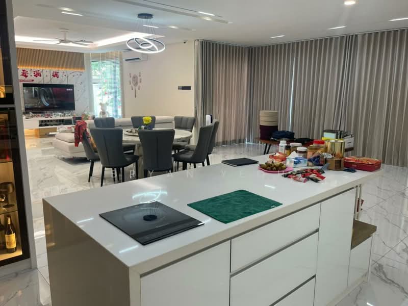 Rumah Berkembar untuk Dijual di Aman Perdana (Kapar) - Bryan Yeoh - Living Room - PropertyGuru.com.my