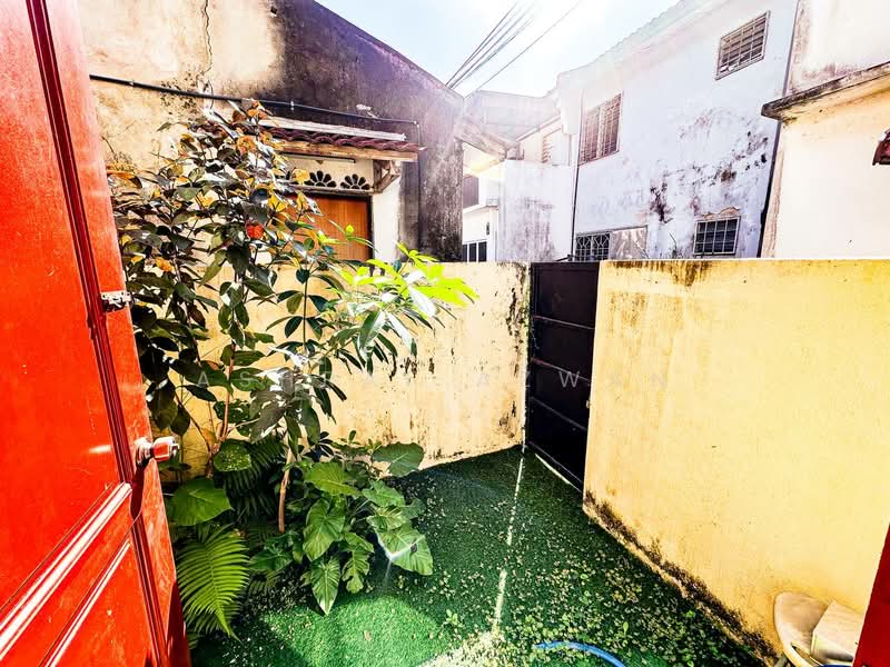 2-storey Terraced House for Sale in Cheras (Kuala Lumpur) - Ashraf Azwan - Exterior - PropertyGuru.com.my