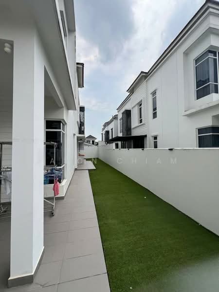 Cluster House for Sale in Setia Tropika (Johor Bahru) - Jason Chiam - Exterior - PropertyGuru.com.my