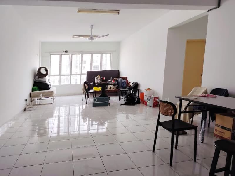 Kondominium untuk Dijual di Dataran Prima - Candice Tan - Living Room - PropertyGuru.com.my
