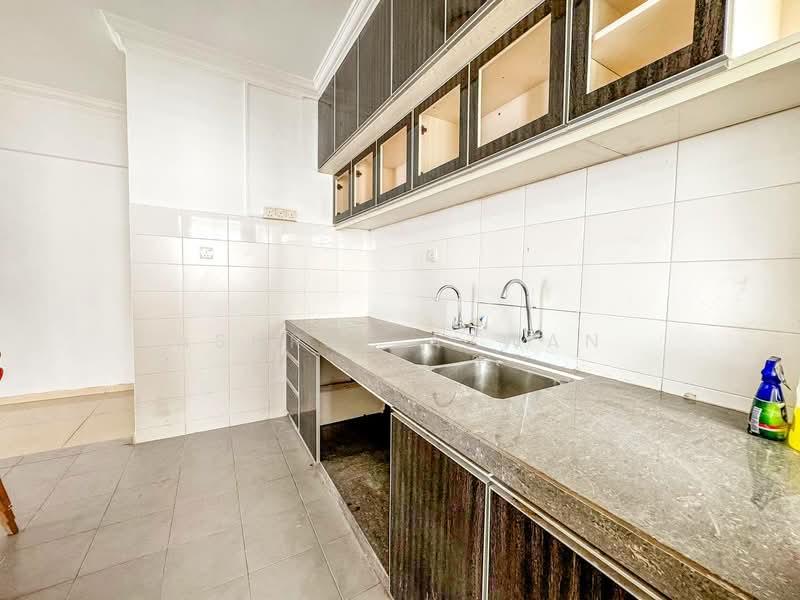Servis Apartment untuk Dijual di Suri Puteri - Ashraf Azwan - Kitchen - PropertyGuru.com.my