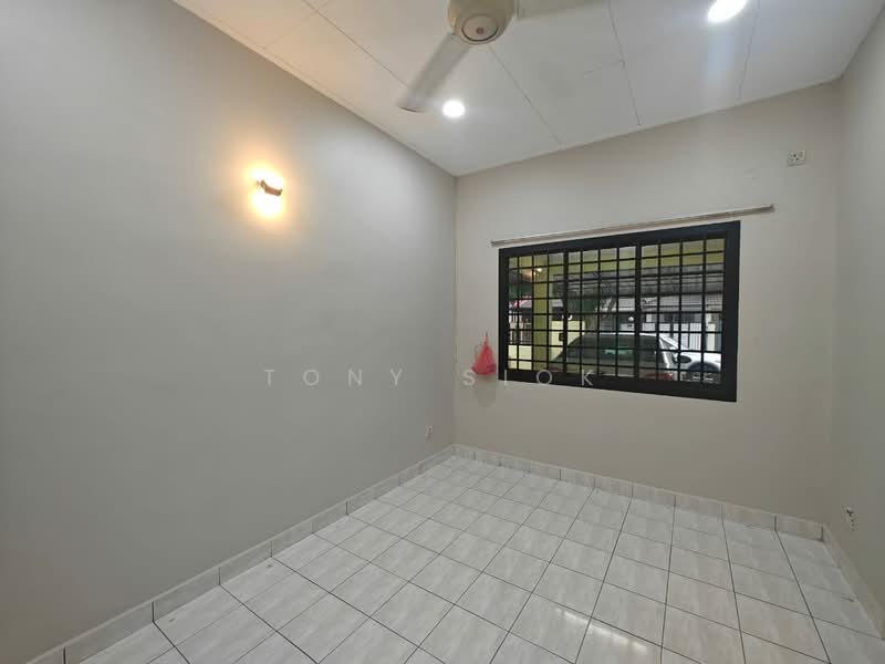 Rumah Teres 1 Tingkat untuk Disewa di Bandar Baru Permas Jaya (Permas Jaya) - Tony Siok - Interior - PropertyGuru.com.my