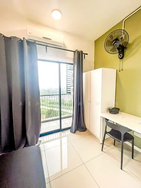 Condominium for Sale at The Greens (Residensi Hijauan) @ Subang West - Ashraf Azwan - Balcony - PropertyGuru.com.my