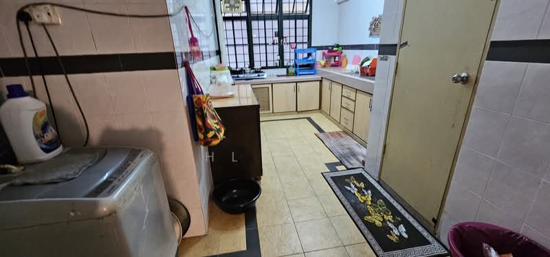 Condominium for Sale at Idaman Putera - HL Lee - Kitchen - PropertyGuru.com.my