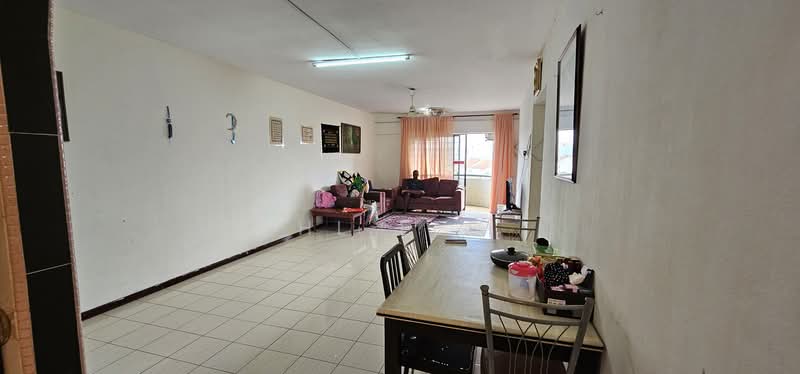 Condominium for Sale at Idaman Putera - HL Lee - Living Room - PropertyGuru.com.my