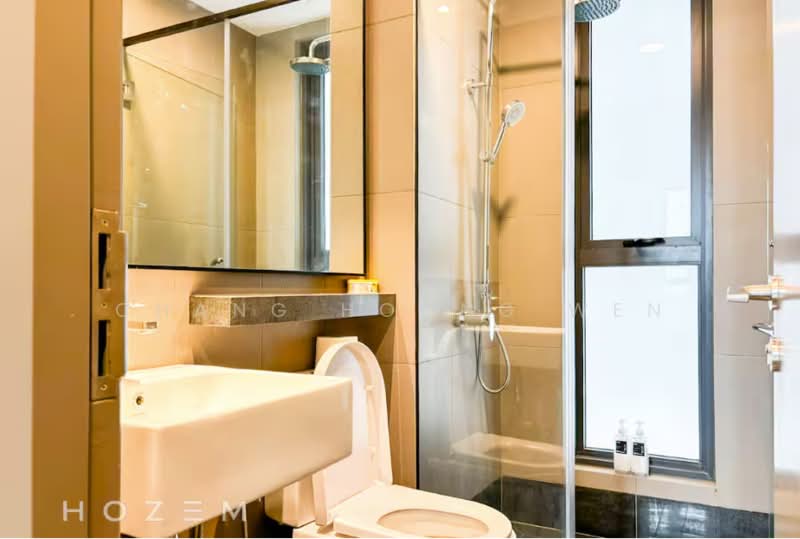 Servis Apartment untuk Disewa di Bloomsvale Menara Vista Petaling - Chang Hoong Wen - Bathroom - PropertyGuru.com.my