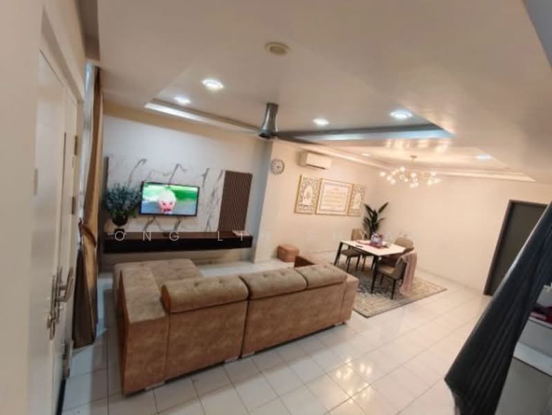 2-storey Terraced House for Sale in Gelang Patah (Johor) - Ong Lih Shyan - Living Room - PropertyGuru.com.my