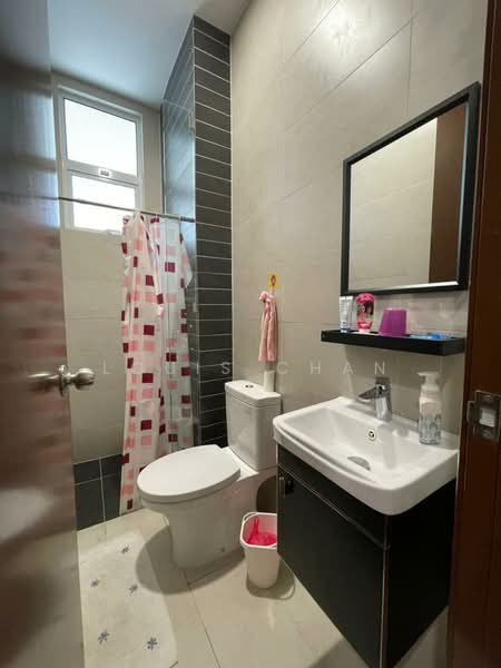 Semi-Detached House for Sale in Setia Eco Park (Setia Alam) - Louis Chan - Bathroom - PropertyGuru.com.my