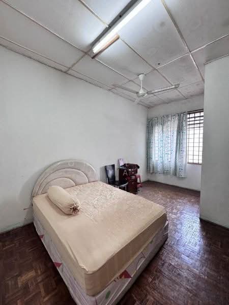 2-storey Terraced House for Sale in Taman Puteri Wangsa (Ulu Tiram) - Ong Lih Shyan - Bedroom - PropertyGuru.com.my