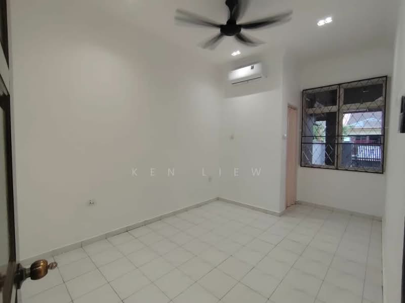 Rumah Teres 1 Tingkat untuk Disewa di Senai (Johor) - Ken Liew - PropertyGuru.com.my