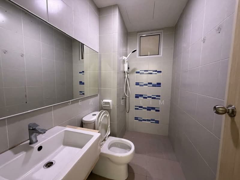 Condominium for Rent at i-Santorini - Jeanie Lim - Bathroom - PropertyGuru.com.my