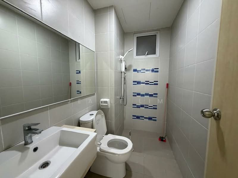 Condominium for Rent at i-Santorini - Jeanie Lim - Bathroom - PropertyGuru.com.my