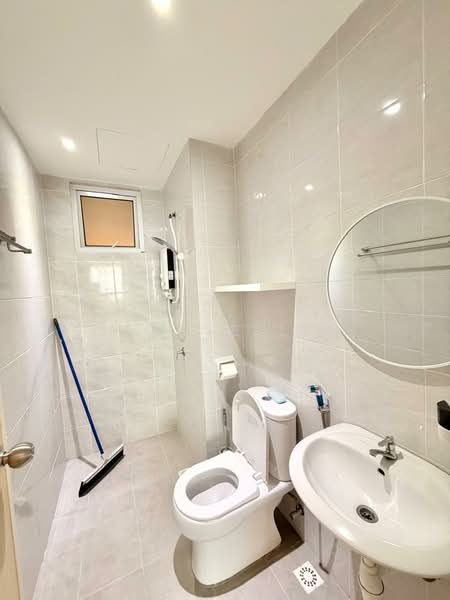 Condominium for Rent at i-Santorini - Jeanie Lim - Bathroom - PropertyGuru.com.my