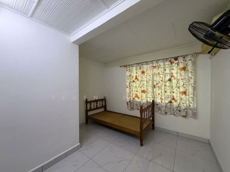 2-storey Terraced House for Sale in SS3 (Petaling Jaya) - Regene Phang - Bedroom - PropertyGuru.com.my