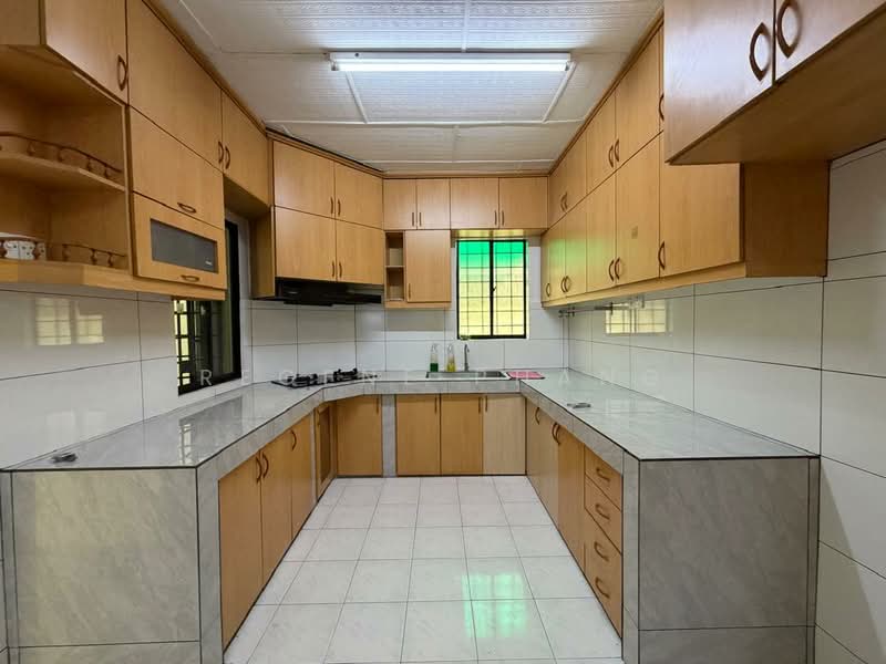 2-storey Terraced House for Sale in SS3 (Petaling Jaya) - Regene Phang - Kitchen - PropertyGuru.com.my