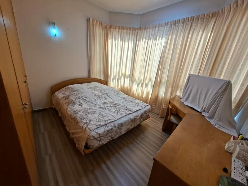 Condominium for Rent at Gurney Park Condominium - Alex Chee - Bedroom - PropertyGuru.com.my