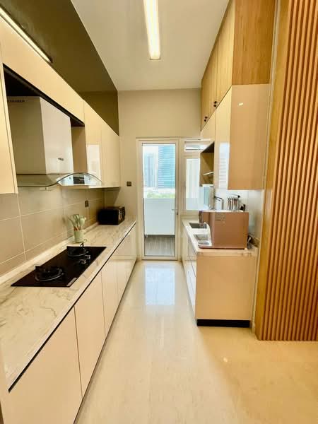 Servis Apartment untuk Disewa di TriTower Residence @ Johor Bahru Sentral - Yen Ma - Kitchen - PropertyGuru.com.my