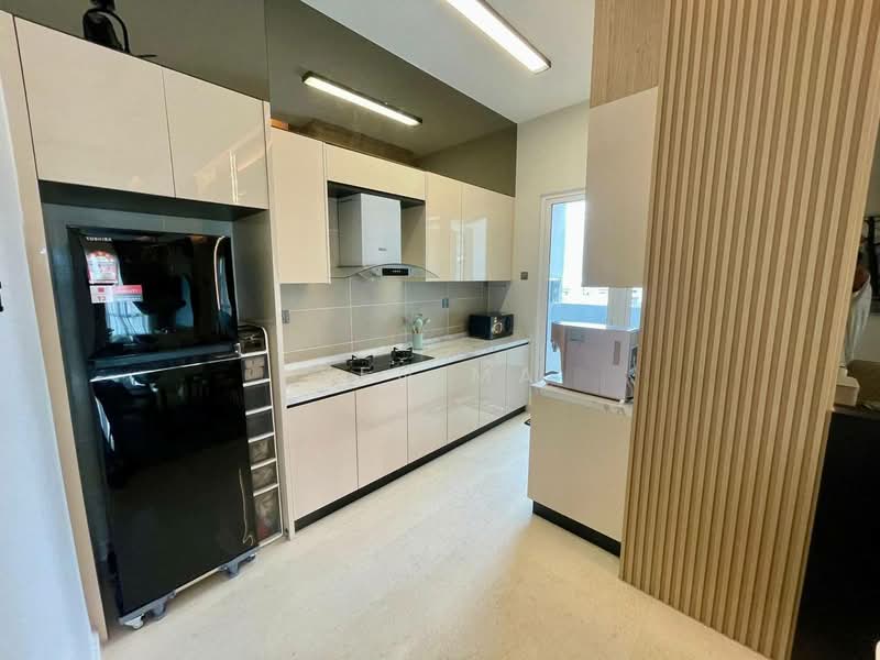 Servis Apartment untuk Disewa di TriTower Residence @ Johor Bahru Sentral - Yen Ma - Kitchen - PropertyGuru.com.my