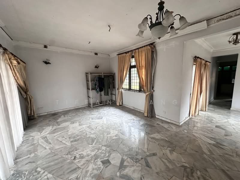 Rumah Banglo untuk Dijual di Bukit Beruntung (Selangor) - Tiffany Yang - Second Living Room - PropertyGuru.com.my