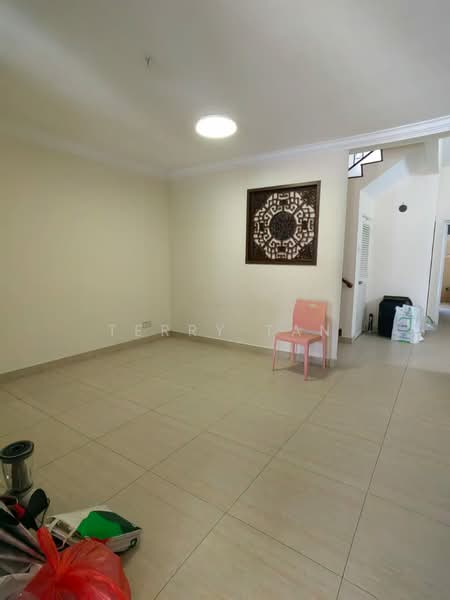 2-storey Terraced House for Sale in Taman Impian Emas (Skudai) - Terry Tan - Living Room - PropertyGuru.com.my