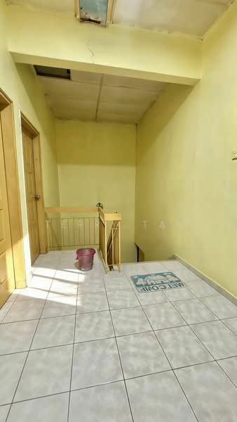 2-storey Terraced House for Sale in Taman Desa Cemerlang (Ulu Tiram) - Terry Tan - Entrance - PropertyGuru.com.my