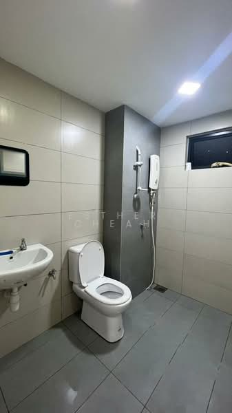 Condominium for Sale at Residensi Rampai (The Parc Tower) - Esther Cheah - Bathroom - PropertyGuru.com.my