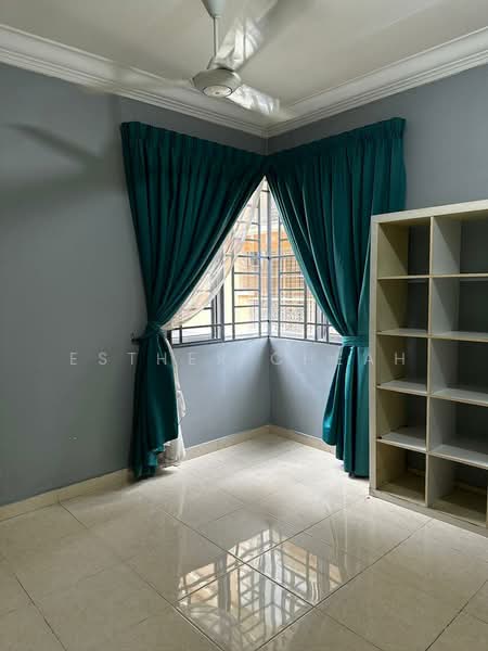 Kondominium untuk Dijual di Platinum Hill PV 6 - Esther Cheah - Interior - PropertyGuru.com.my