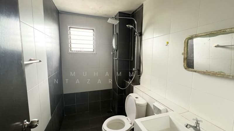 Rumah Teres 2 Tingkat untuk Disewa di Sepang (Selangor) - MUHAMMAD MUNTAZAR ARIFF JOHOR - Bathroom - PropertyGuru.com.my