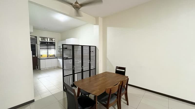 Rumah Teres 2 Tingkat untuk Disewa di Sepang (Selangor) - MUHAMMAD MUNTAZAR ARIFF JOHOR - Kitchen - PropertyGuru.com.my