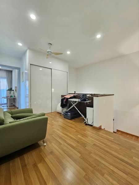 Semi-Detached House for Sale in Taman Molek (Johor Bahru) - Joreen Lee - PropertyGuru.com.my