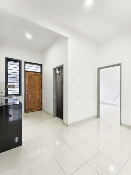 2-storey Terraced House for Sale in Taman Austin Duta (Tebrau) - Zack Chow - Kitchen - PropertyGuru.com.my