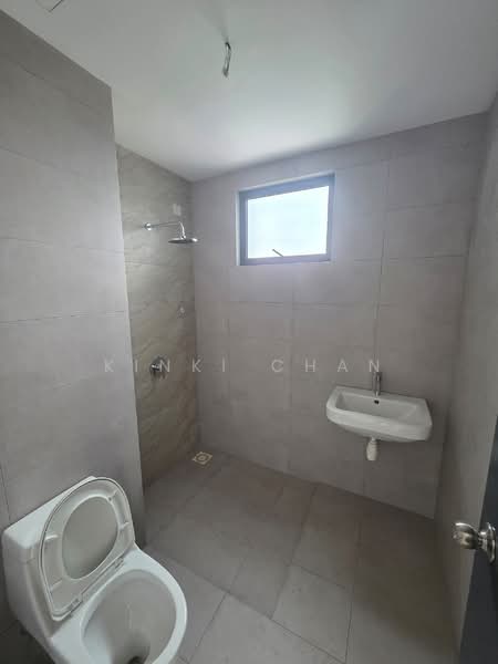 Condominium for Sale at The Holmes 2 - KINKI CHAN - Bathroom - PropertyGuru.com.my