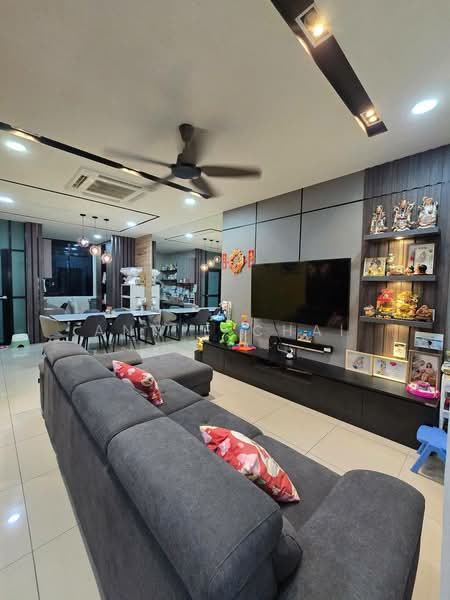 2-storey Terraced House for Sale in Bandar Seri Alam (Masai) - Annie Chai - Living Room - PropertyGuru.com.my