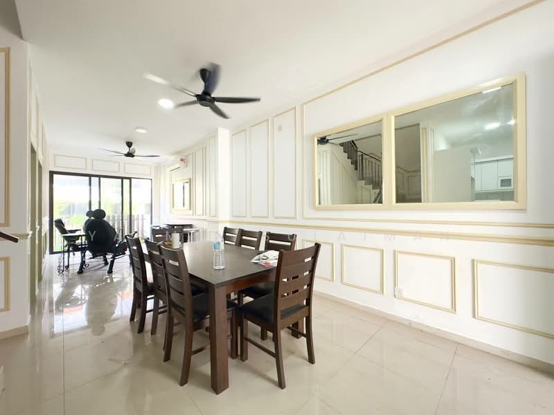 2-storey Terraced House for Sale in Sepang (Selangor) - Yasmin Sulaiman - Dining Room - PropertyGuru.com.my