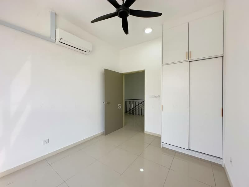 2-storey Terraced House for Sale in Sepang (Selangor) - Yasmin Sulaiman - PropertyGuru.com.my
