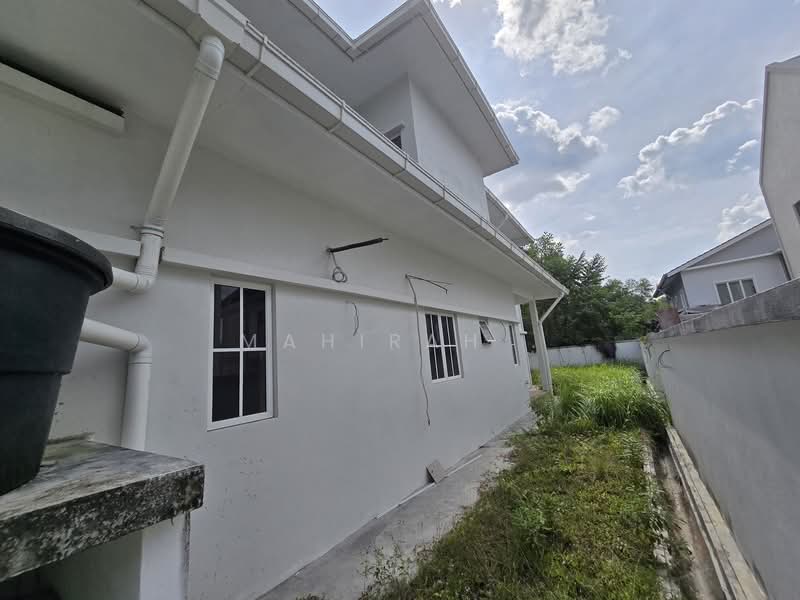 Bungalow for Sale in Bandar Bukit Mahkota (Bangi) - Mahirah . - Exterior - PropertyGuru.com.my