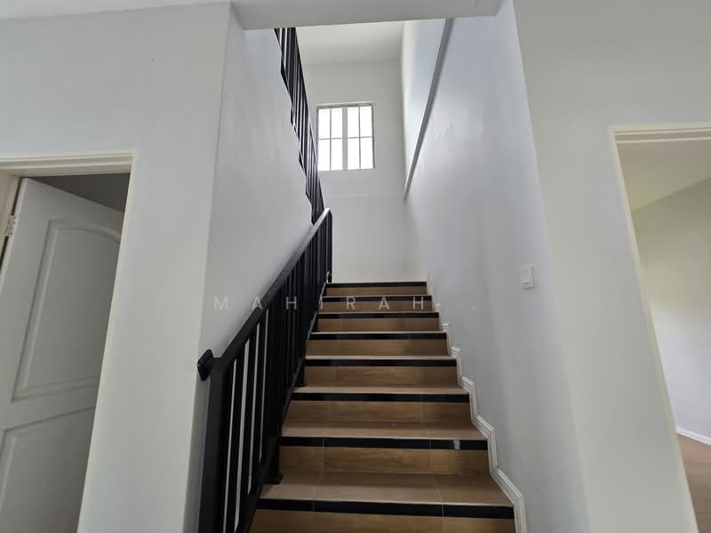 Bungalow for Sale in Bandar Bukit Mahkota (Bangi) - Mahirah . - Interior - PropertyGuru.com.my