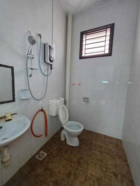 1-storey Terraced House for Sale in Taman JP Perdana (Johor Bahru) - Zack Chow - Bathroom - PropertyGuru.com.my