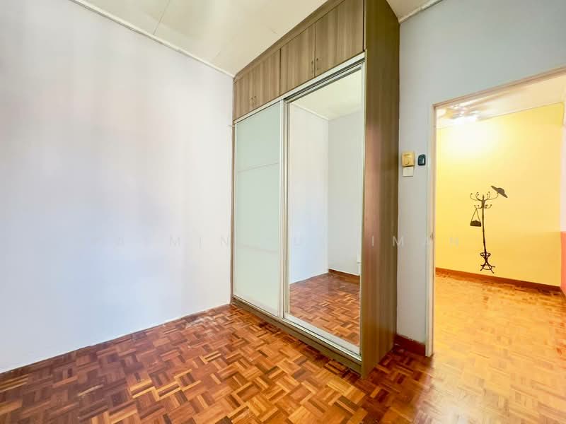 2-storey Terraced House for Sale in Usj 3 (Subang Jaya) - Yasmin Sulaiman - Bedroom - PropertyGuru.com.my
