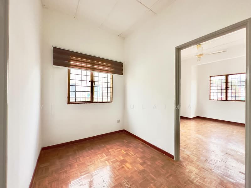 2-storey Terraced House for Sale in Sungai Buloh (Selangor) - Yasmin Sulaiman - PropertyGuru.com.my