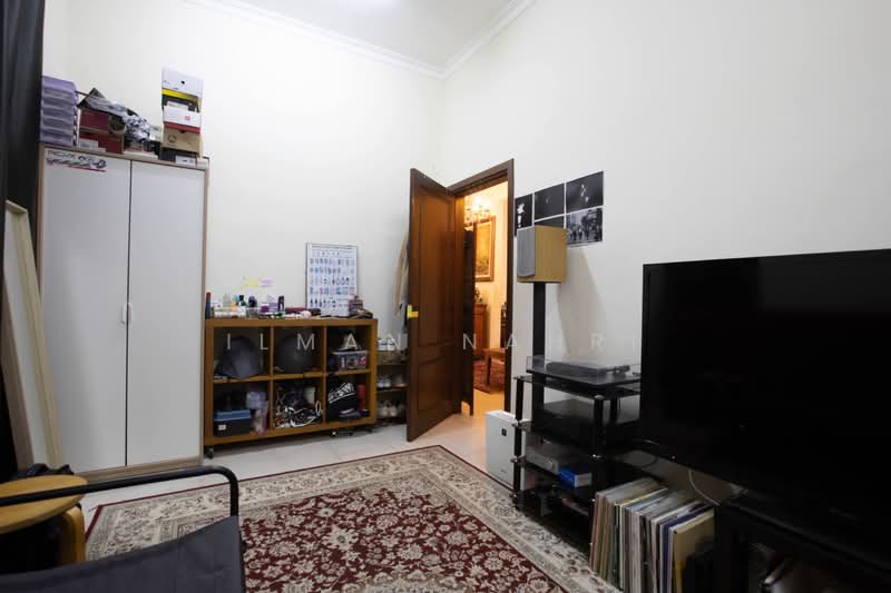 Bungalow for Sale in Seksyen 27 (Shah Alam) - Ilman Nahri - PropertyGuru.com.my