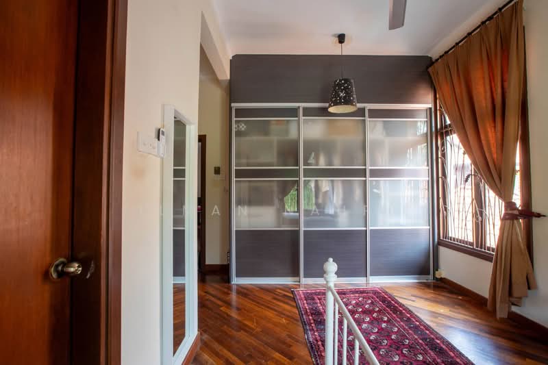 Bungalow for Sale in Seksyen 27 (Shah Alam) - Ilman Nahri - PropertyGuru.com.my