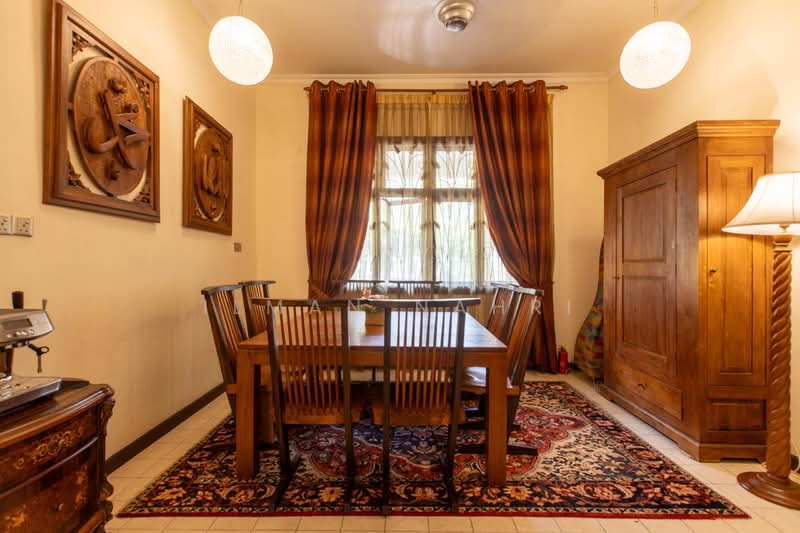 Bungalow for Sale in Seksyen 27 (Shah Alam) - Ilman Nahri - PropertyGuru.com.my