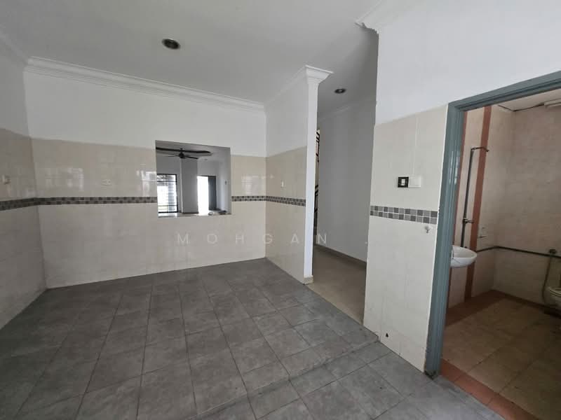 Rumah Teres 2 Tingkat untuk Disewa di D'Kayangan (Shah Alam) - Mohgan . - Interior - PropertyGuru.com.my