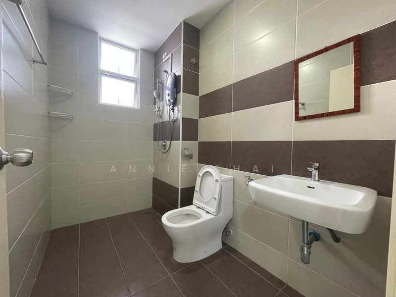 Cluster House for Sale in Iskandar Puteri (Nusajaya) (Johor) - Annie Chai - Bathroom - PropertyGuru.com.my