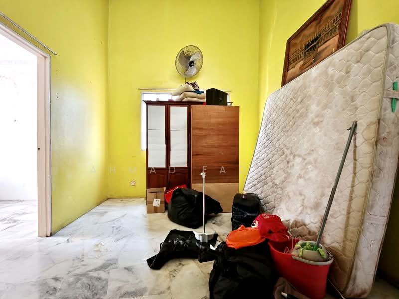 2-storey Terraced House for Sale in Taman Rakan (Kajang) - Ahmad Fadlee - PropertyGuru.com.my