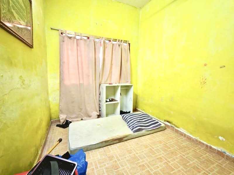 2-storey Terraced House for Sale in Taman Rakan (Kajang) - Ahmad Fadlee - PropertyGuru.com.my
